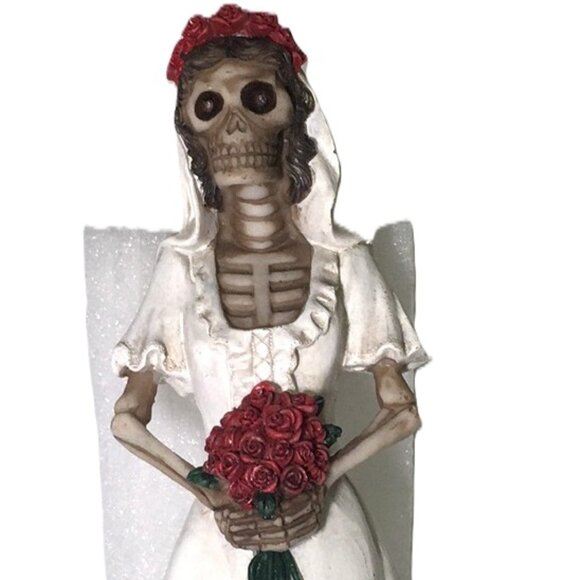 🛑 SKELETON ➕🆒 FIGURINE Bride Red Roses Halloween Day of Dead Decor 💸BUY NOW‼️ - Picture 4 of 16